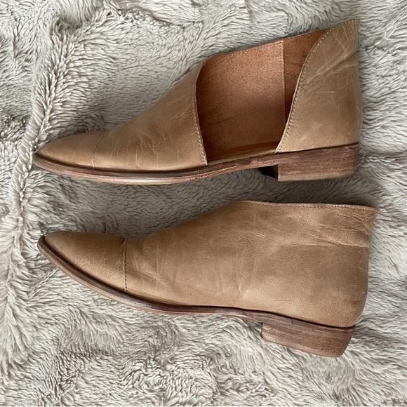 Free People Royale Flat - Picture 2 of 10